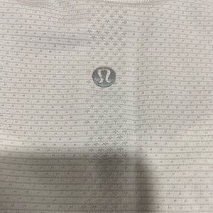 Lululemon swiftly tech (great condition)